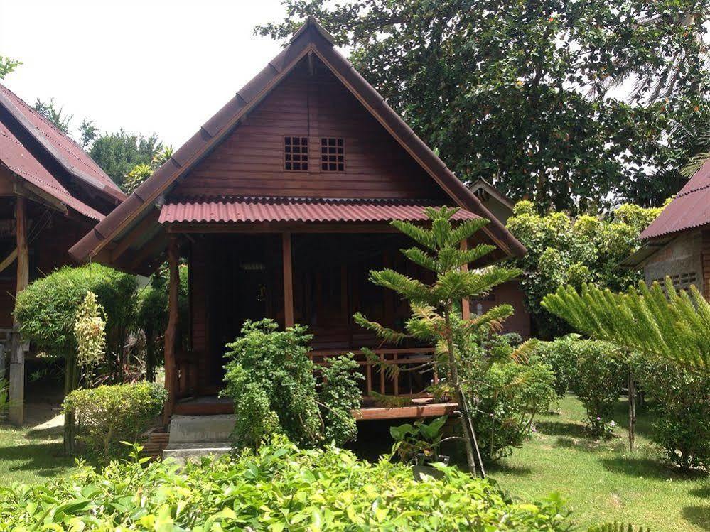 Hut Sun Bungalow Хаад Сон Экстерьер фото